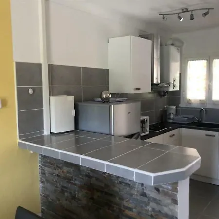 Studio Meuble 32m² * Saint-Raphaël